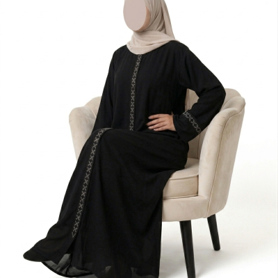 Abaya Negra Bordada Elegante con cremallera