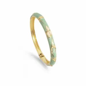 Pulsera esmalte verde con diseño floral